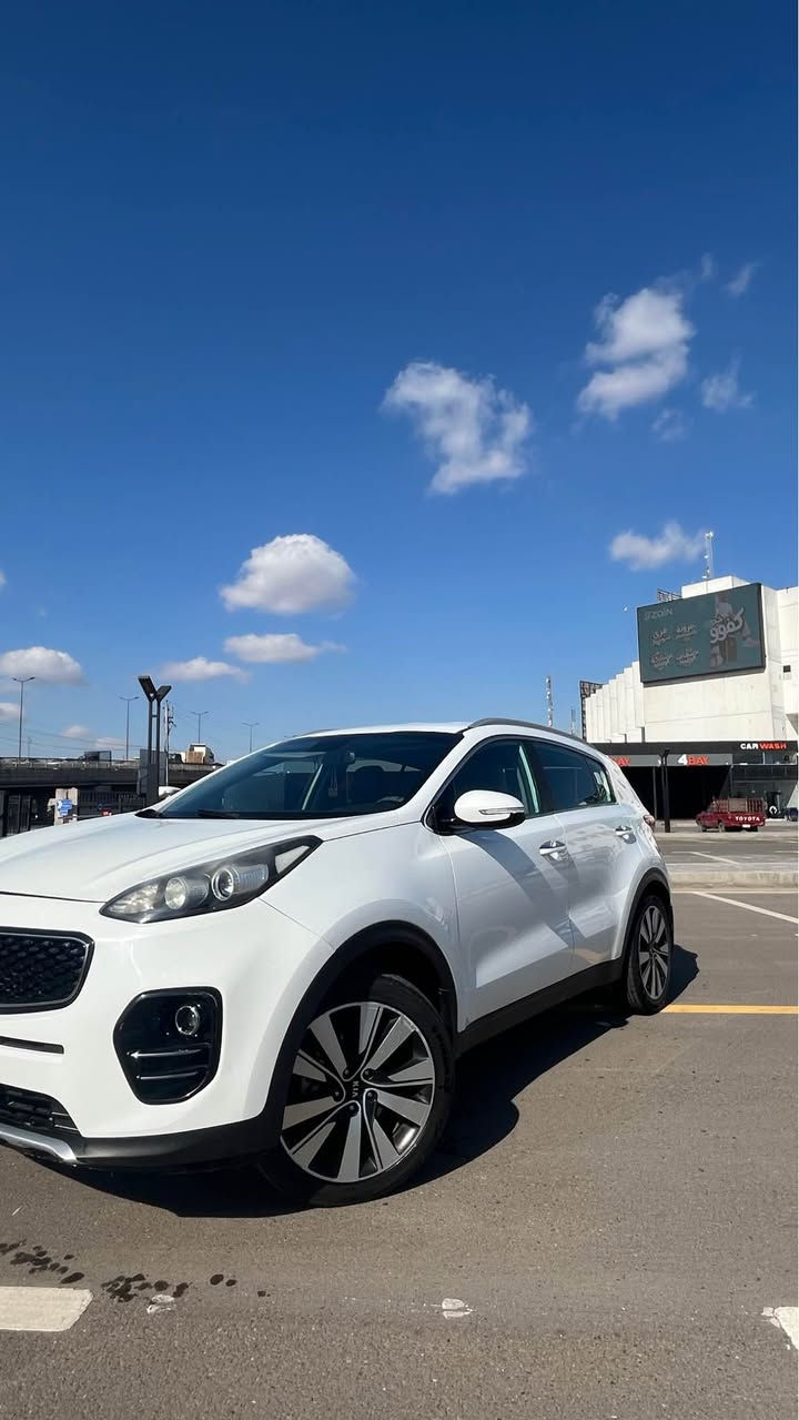 السلام عليكم سبورتاج للبيع 2017 سعر 185 وبيها مجال العنوان بغداد للتواصل ماسنجر او واتساب *********** Colombo, Sri Lanka
