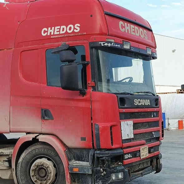 سلام عليكم سكانيه2004جوبلس امامي مكينه 420انجكسن اربع خطوط مكينه بيه بخار بس مابيه تنقيص  كير 3×3تخم تاير راس وعربانه تبريد شغال كهربائيات كله شغاله السعر 150بس الراس 115مربوطه فلات هاي العربانه مامربوطه وراه السنويه نافذه صار سنه بس عربي تحويل ثاني يوم العنوان بابل الحصوه ***********
