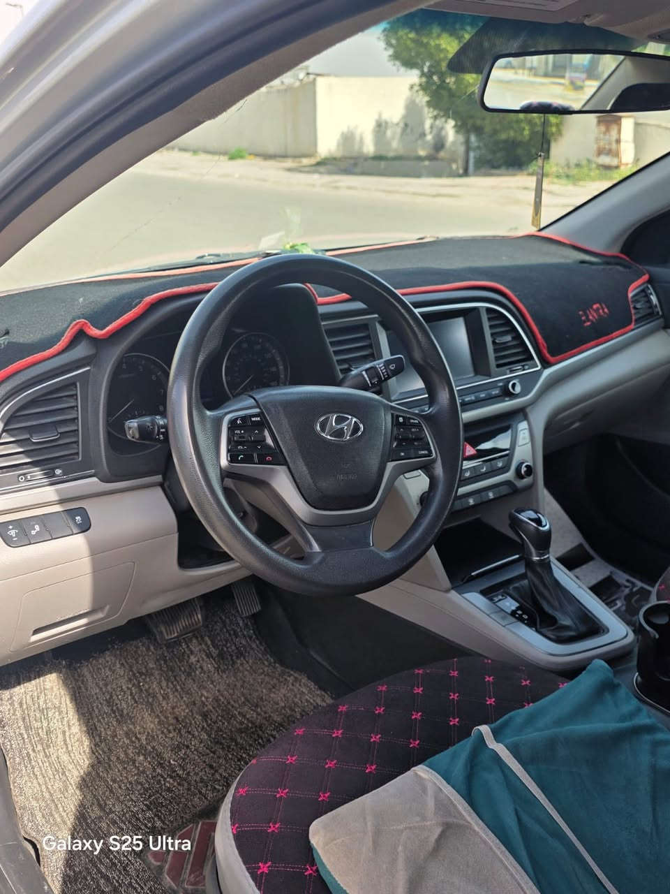 السلام عليكم الانتر 2018 امريكي
سياره جاهزه من كولشي

تبريد وي السويج

صدر خلفي امامي جديد بشرط

تخم تاير باتري جديد

سياره حدث مال امريكى جاملغ او بنيد شرط بدون دواخل

وهنا بالعراق صار بيه شخوط ونصبغن البوب

ماشيه 92 فول تحكمات كشافات ويل كب محرك 2000 دوش

سعر 123 او بيه مجال

عنوان بغداد الكرخ

***********
