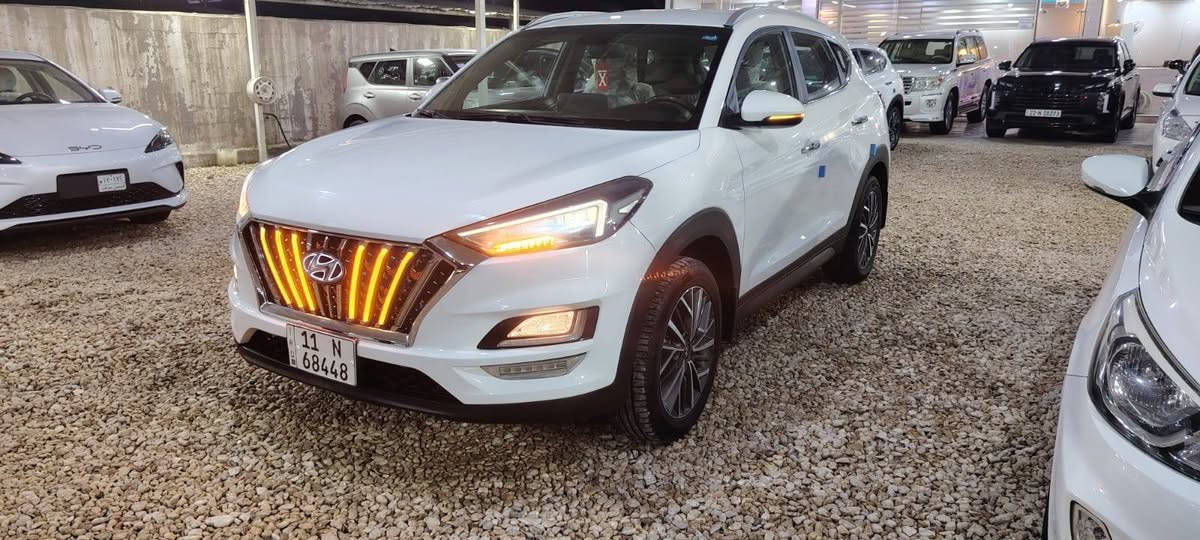 معرض سيد وسام المعموري طريق حله نجف
🅿️🅿️ هونداي توسان 

🅿️🅿️ مكفوله شرط السونار  
   
موديل    2020 ماشيه 65

✅✅السعر  2012 ✅✅ ✅✅

رقم بغداد  انكليزي الجديد 

                       عدسات عدد🅿️🅿️5
 
🅿️🅿️ حساس خلفي 

🅿️🅿️لدنهاري  LED 

🅿️🅿️انظمت ترحيب   

🅿️🅿️ بصمه

🅿️🅿️بصمه عدد 2

كشن كهربائي عدد 2

🅿️حجم المحرك2000

🅿️🅿️تبريد امامي و خلفي 

🅿️🅿️المري قابلة للطي AUTO 

🅿️🅿️اشاير بلمرايا 

🅿️🅿️تحكم مقود جهتان 

🅿️🅿️المودات

🅿️🅿️الاوامر الصوتية 

‏🅿️🅿️DRIVEMODE ‏Comfort🌷eco🌷SPORT🌷SMART 
شاشة  بلادي كار بلي
 
🅿️🅿️كاميرا خلفيه دوارة كاميرا امامي بلادي

🅿️🅿️ترحيب بالمري 

🅿️🅿️يدة ابواب المنيوم 

🅿️🅿️ويل كب5 

🅿️🅿️سبير مانازل 

***********وسام
