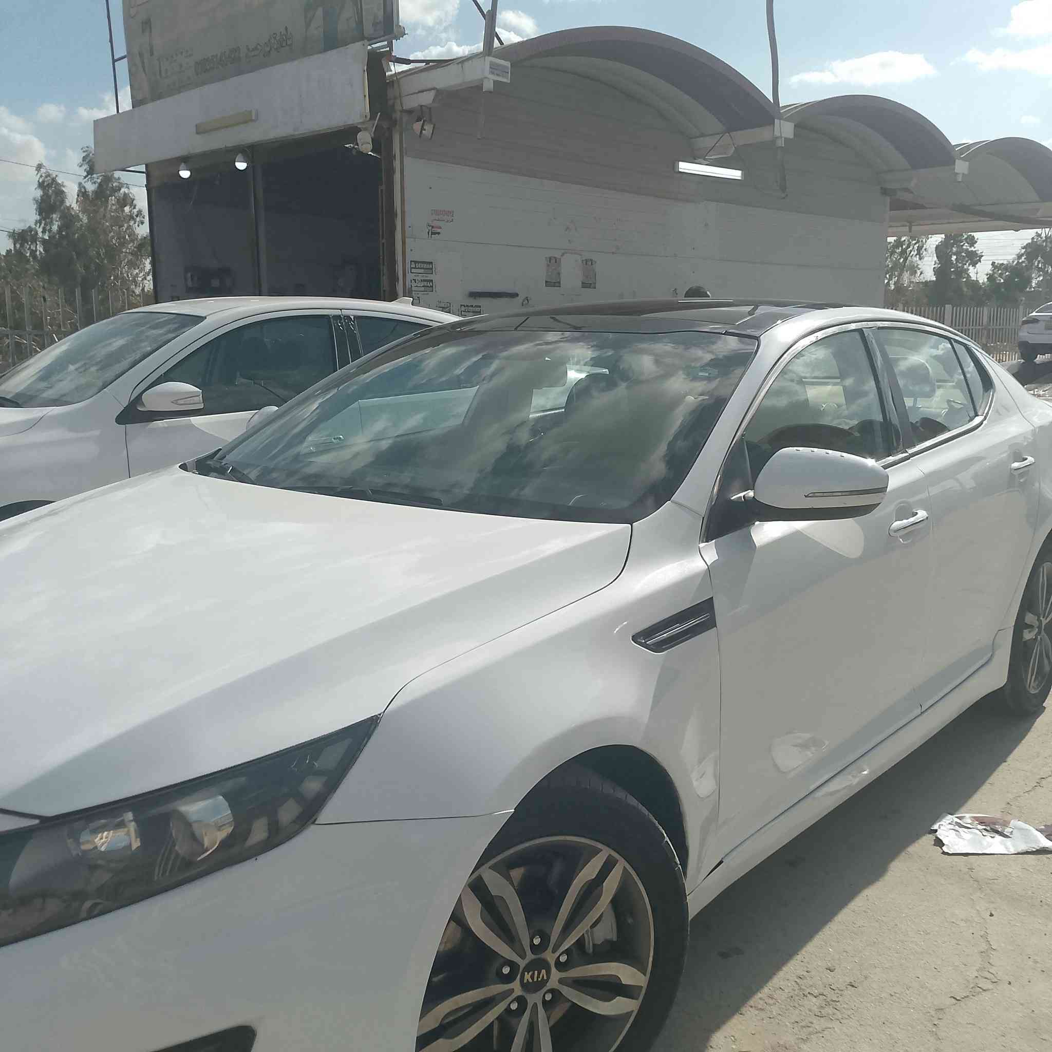 السلام عليكم
اوبتيما 2011 خليجي 
فول مواصفات بصمة بانوراما خزن ميموري 
سنوية ما منتهية
مصبوغة عام 
مكفولة من الكص والعيب الشرعي
سونار مرفق بالمنشور 
ترهم مرواوس 
السعر 95 وبيهة مجال 
***********
