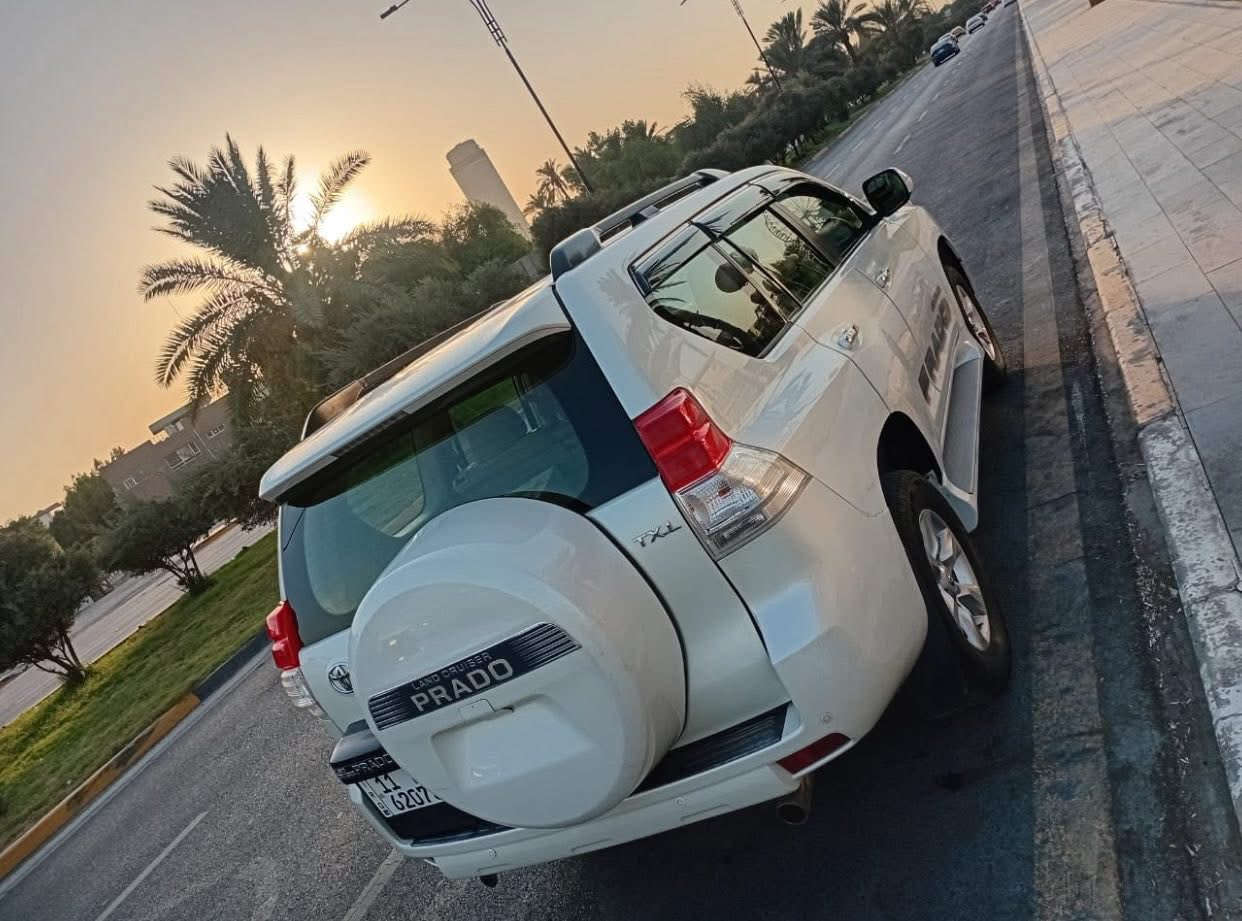 للبيع
برادو 2010 4 سلندر 

بدون حادث بدون صبغ عدا مكانات تكحيل بسيطه 

7 راكب 3 قطع تبريد 

السيارة بيها منظومة غاز بمكان السبير الجوا 

بدون اي نقص رقم بغداد جديد باسمي 

السعر 225 

للاتصال ***********
