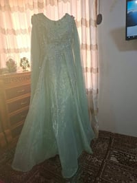 ملابس للبيع • موصل • تفاصيل بالخاص