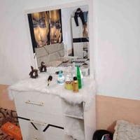 غرفه نوم للبيع السعر 550 ما مستخدمه غير 10 ايام  07803938380