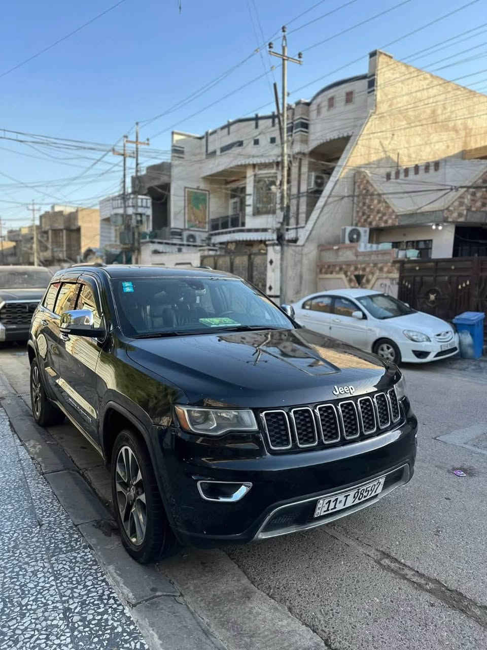 جيب موديل ١٨ لمتد  بدون  ارباك  السعر ٢٠٠ ***********بيه مجال
