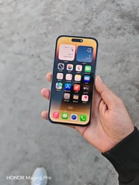 ايفون 14برو ماكس  شرق اوسط  دبل شريحه /ررركز بطاريه٨٥   ذاكره٢٥٦  لون ...