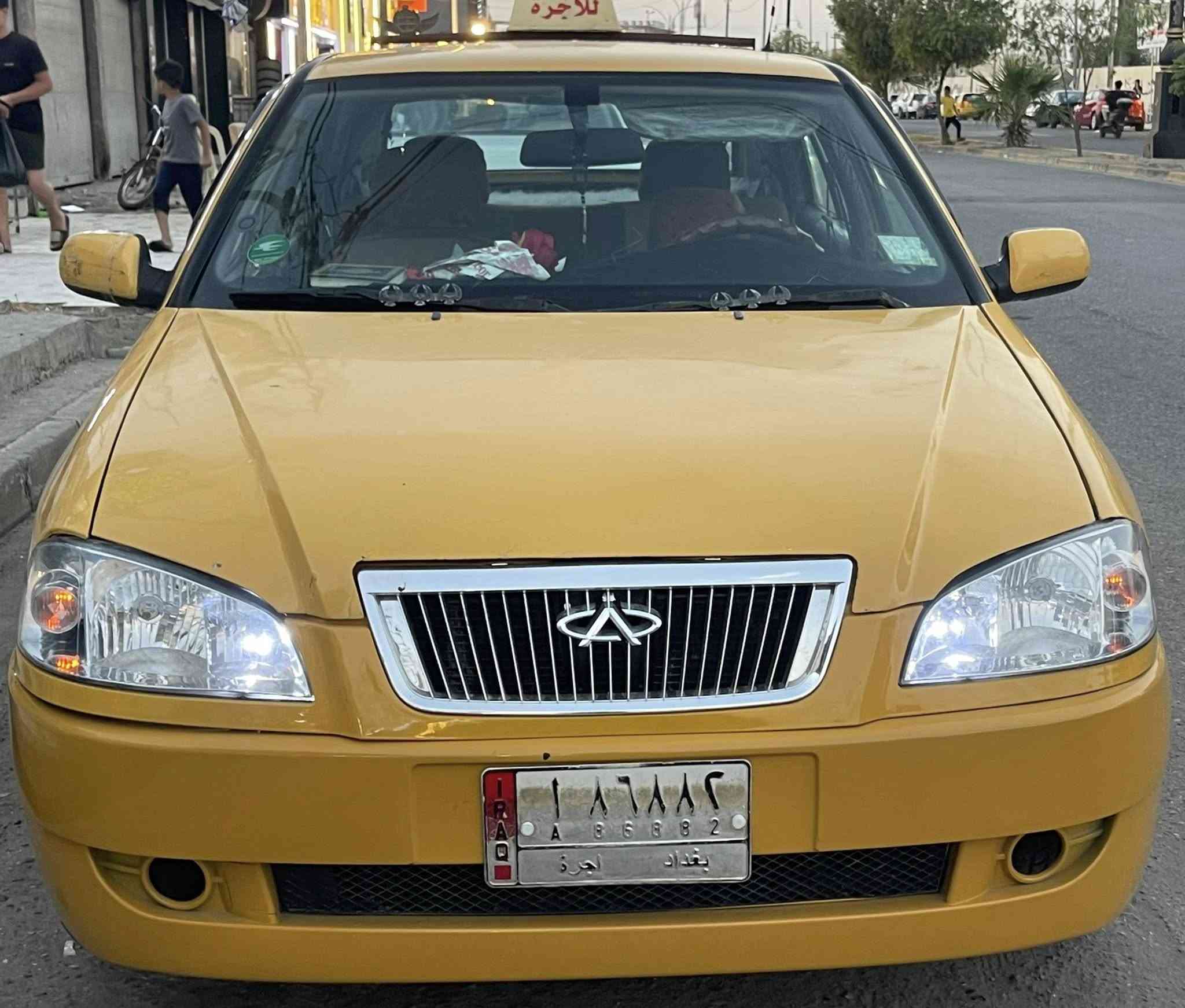 ‏سيارة كوين كربون بنزين مكينة قير يارس طقم تاير جديد تايس دوشة جديدة تبريد فول شغله وانزل على الشارع عنوان موصل سنوي بشهر الاثنا 12 تسقط200/11 السعر34 بيها مجال/***********
