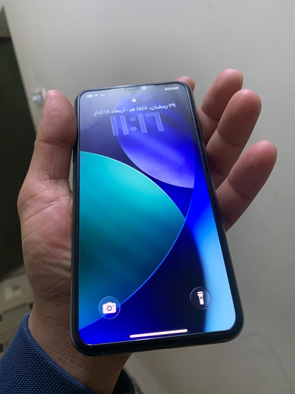 ايفون ١١ برو ماكس ذاكره ٢٥٦ جهاز نضافه ١٠٠ بلادي ممفتوح شخط مبي بطاريه ٧٥ وشرط بشحن يخبل اطيك سعر ٣٧٥ وبي مجال لشراي مو شراي لتعلق شعدك مراوس نزل ***********
