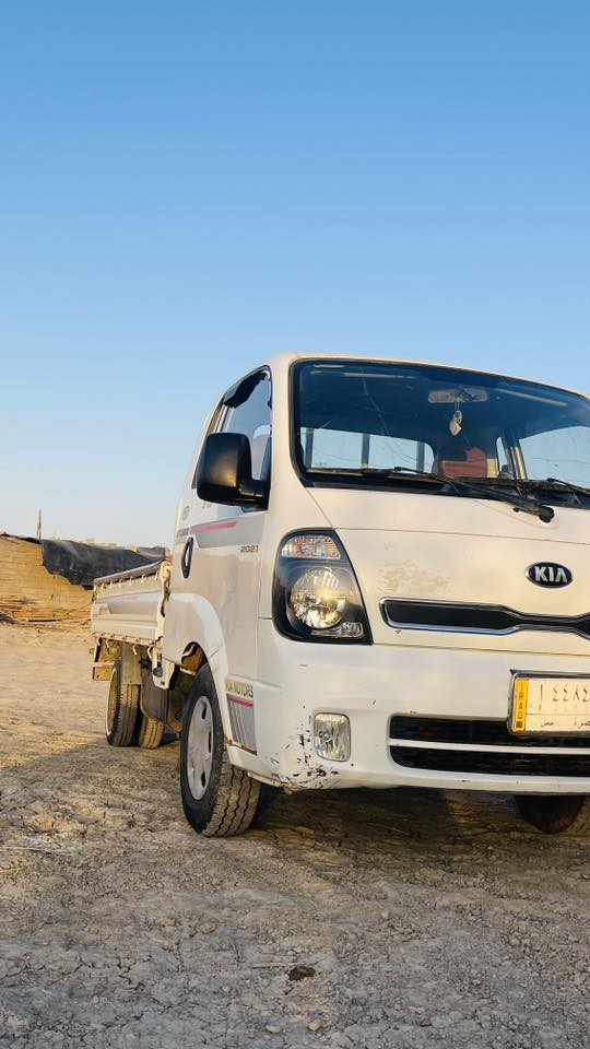 السلام عليكم اخوان
للبيع 
كيا بنكو 2017 كفاله عامه 
رقم بصرة السعر 100 وبيها مجال 
العنوان ذي قار/الچبايش 
الاستفسار ***********
***********
