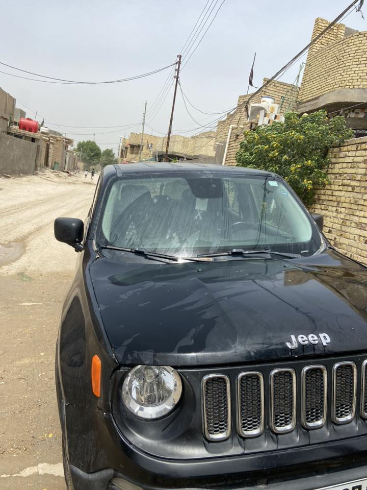 السلام عليكم
للبيع Jeep رنكد      موديل(2017)

وارد امريكي   

صور السونار مرفقه بالمنشور 

الموصفات 

بصمه 

شاشه كبيره

فول تحكم 

مكينه 2400 المرغوب سبورت

سايد بريك بصمه 

حادث بسيط جداً

فور ويل 

السعر 114$ مجال بسيط 

مكان السياره بابل 

الهاتف ‭٠٧٨٣ ٨٨٠ ٥١٦٢
