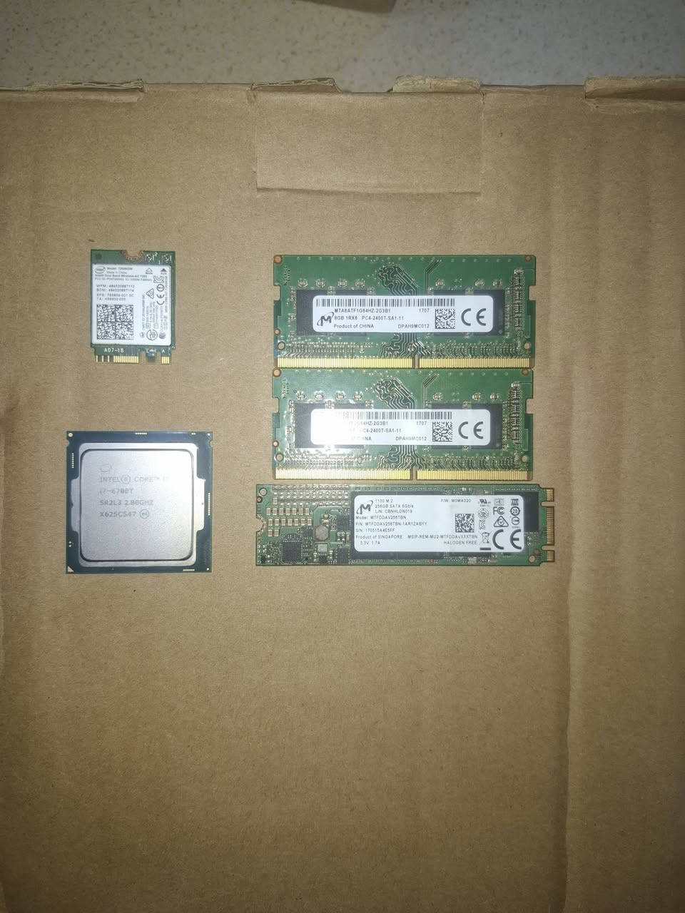 بيع قطع حاسبة شرط الشغل
كيس مني كبير =سعر 25
كيس مني صغير= سعر 20
معالج i7-6700T= سعر 50 
رام لابتوب 2×8 كيكا ddr4= سعر 80
هارد  m. 2 sata 256 =سعر 35
(الرامات والهارد ليبل واحد مال تفصيخ) 
رام حاسبة 8 و4 كيكا ddr4=سعر 35 و15
كارت وايفاي بلوتوث 6G = سعر 15
كيبورد وماوس ماركة ايسر =سعر 20
باور سبلاي ماركة ايسر =20 
كيبورد بلوتوث =سعره 5
كيبورد ايسر تجاري =سعر 3


**إذا كنت صاحب هذا الإعلان وتريد حذفه لأي سبب، رجاءا أرسل رسالة إلى الدعم الفني**