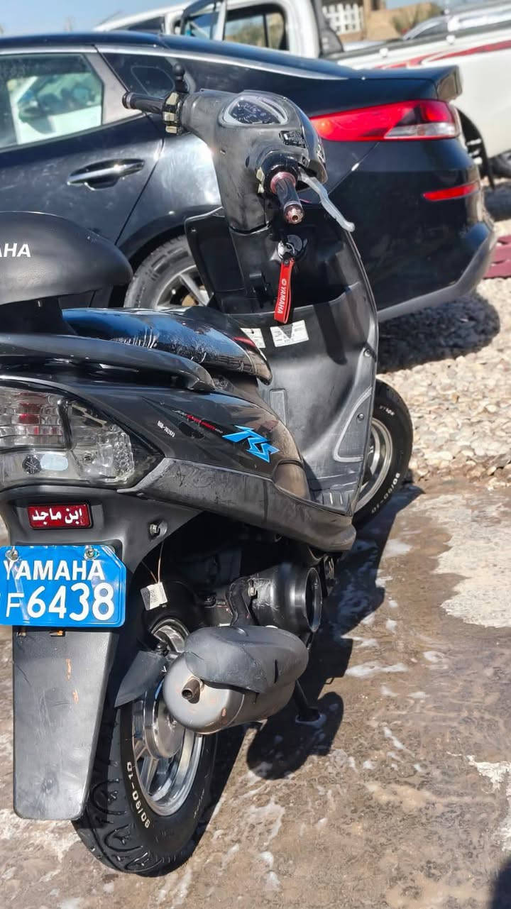 دراجه ماكس عدله كفاله عامه صارله 8اشهر من طلعته من الحاويه ابيعك بدون ويل مليون وبيه مجال دوانيه عفك الهاتف *********** الدراجه لاتنقيص ولا تبخير برغي مامفتوح بيه
