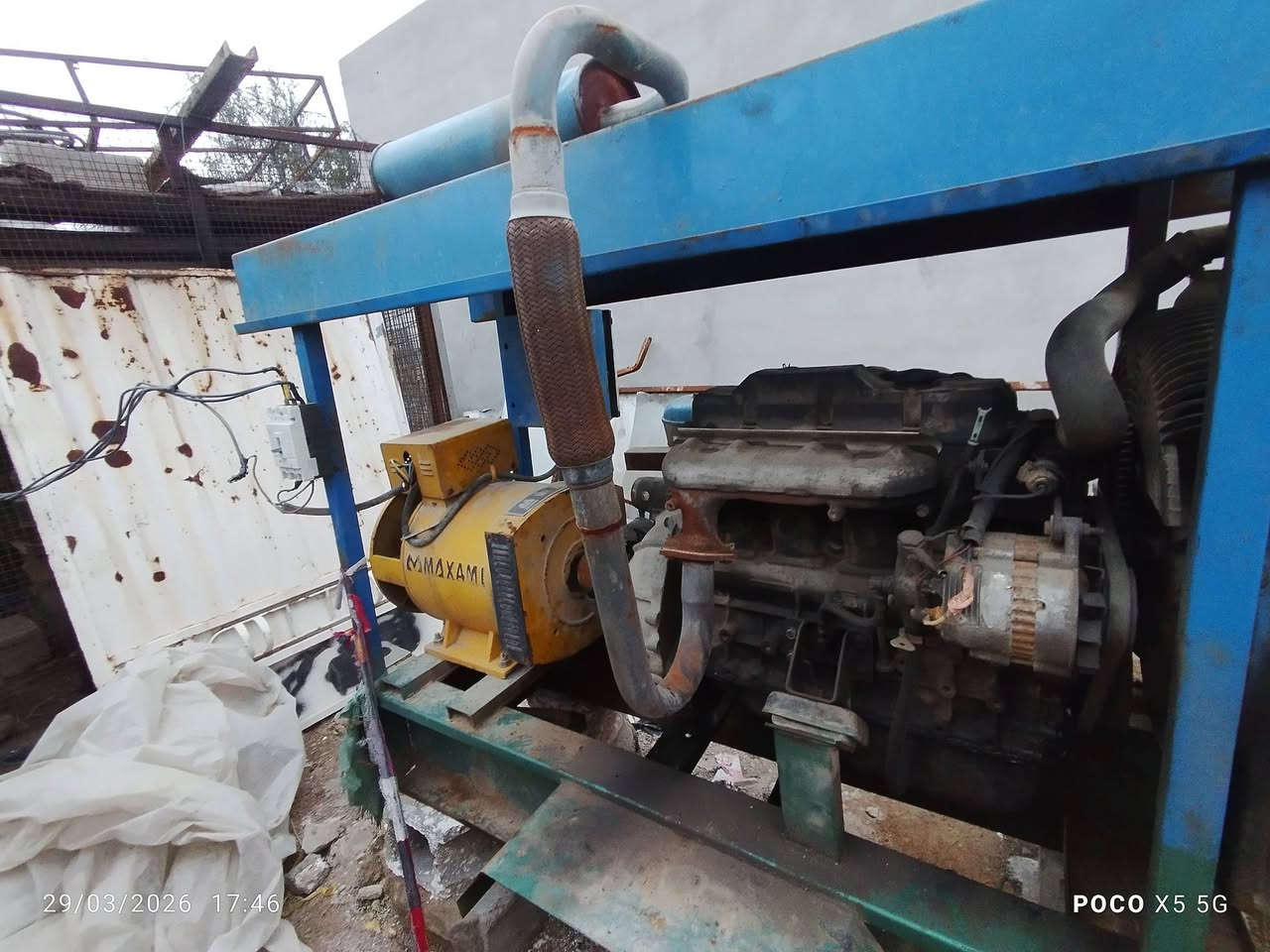 سلام عليكم مولدةكيا 2700 حجم رأس توليد 30كيڤي  مكان بغداد جسر ديالى القديم الهاتف ***********سعر 19 بيه مجال
