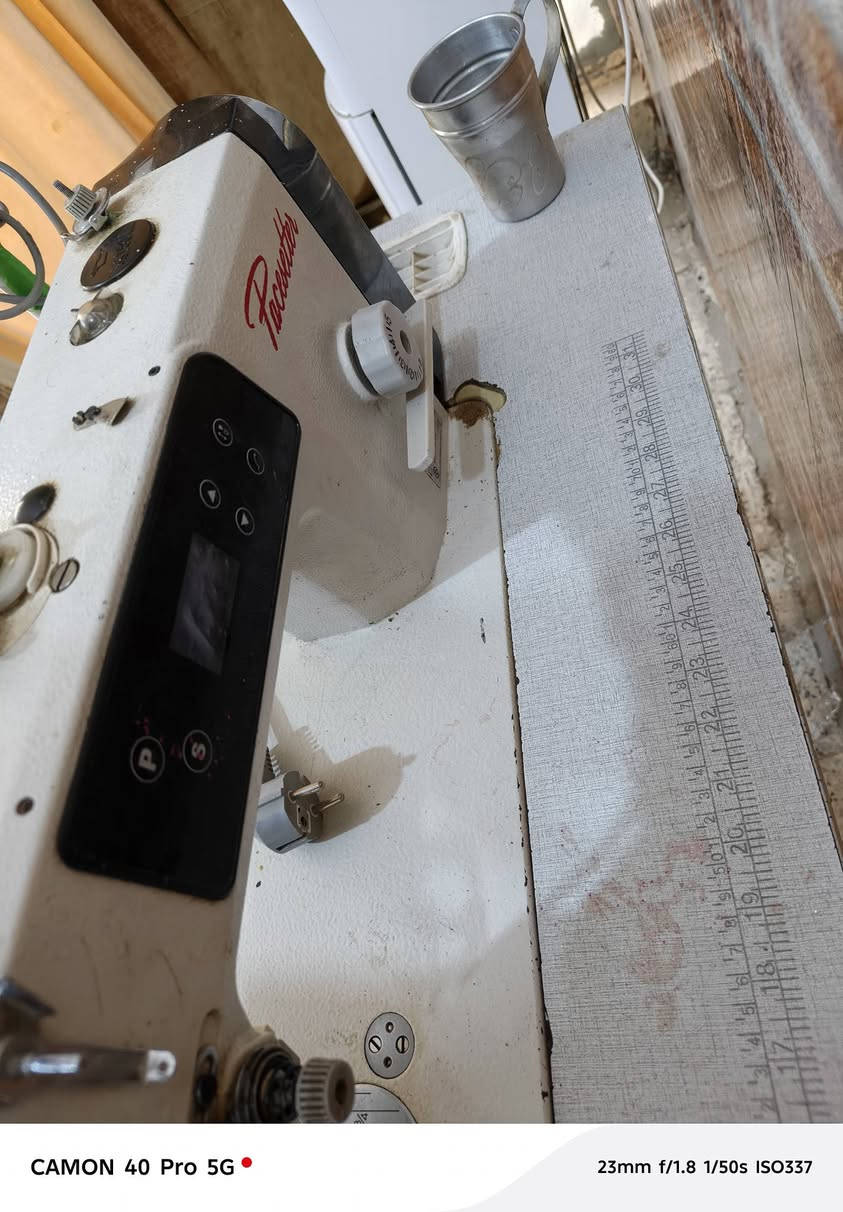 مكينه خياطه للبيع مكانه حله شارع ٦٠مجاور مجمع العميد ***********
مستعجلة علي بيعته ٣٠٠وبيه مجال ومابيه أي خلل غير تنظيم خيط
