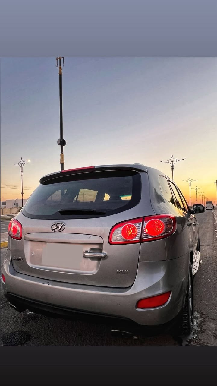 السلام عليكم ورحمة الله وبركاته 
ادوات ادوات كصتين دخول جديد 
سياره سنتافي كاز ⛽️
7 راكب 
مديل 2010
كشنات تدفئة تبريد 
مري شفط 
شاير بلمري 
تحكم ستيرن 
حساسات خلفيه 
تبريد قطعتين
مانع انزلاق 
نظام توفير الوقود 
تخم تاير
سعر  51
مكان بصره 
يتصل على راعيها انا مكلف 
اي ستفسار ***********
