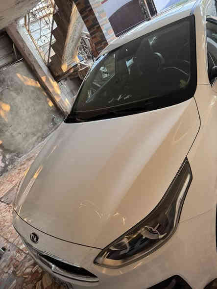 السلام عليكم سيراتو 2020 بغداد. باسمي. بيهه كم مكان بارد.  
إهلال جاملغ خلفي بي صبغ ماشييه 125 مكينه. 1600 فتحه أشاير بل مري تحكمات تبريد قطعيتن شاشه كامره. السعر 155 بيهه مجال بسيط
الاستفسار 
0773 55 63736
