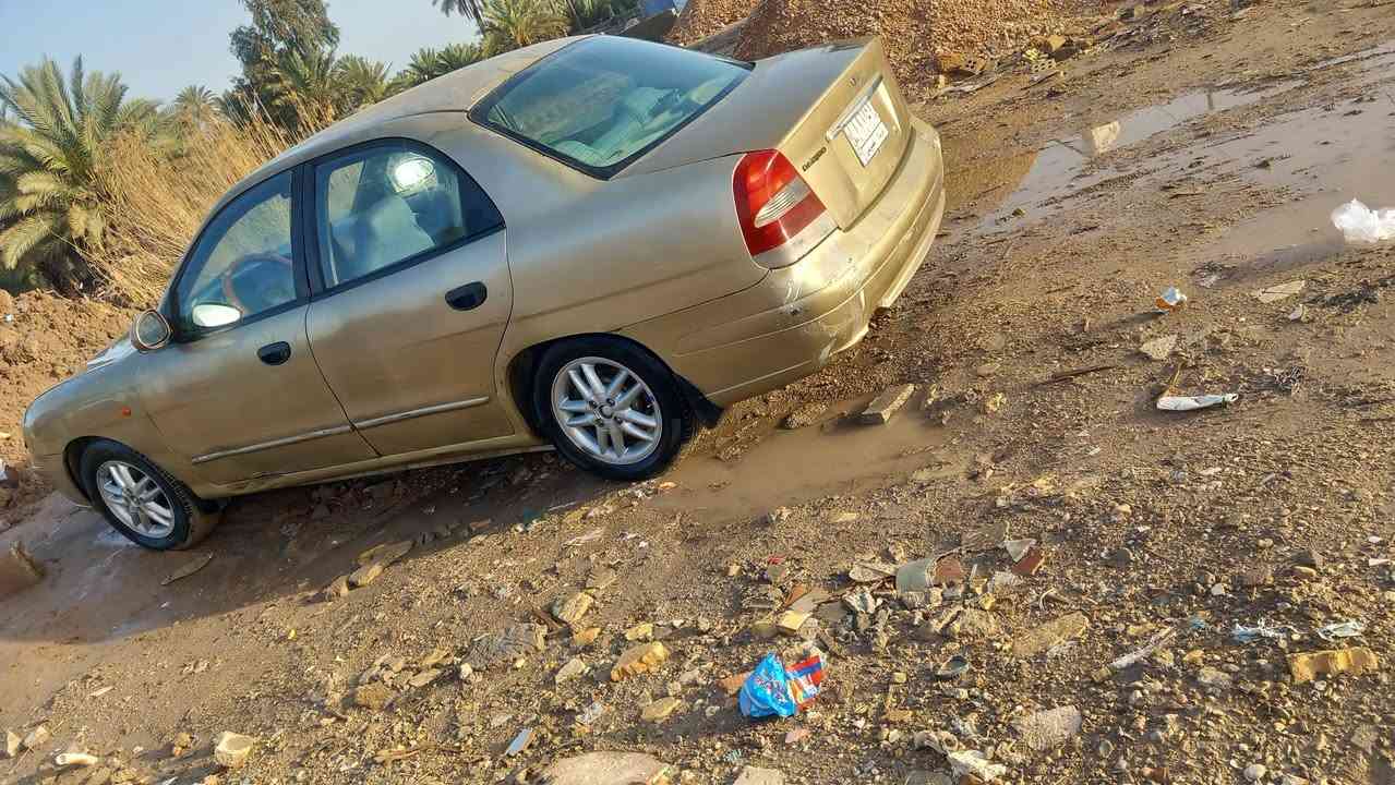 سلام عليكم سياره ديوه نوبره لبيع سعره ٢٨ وبيه مجال *********** عنوان كربلاء طويريج سياره خير من الله مال جناي  مكينه خير من الله كير عادي مديل ٢٠٠٠ رقم كربلاء تحويل
