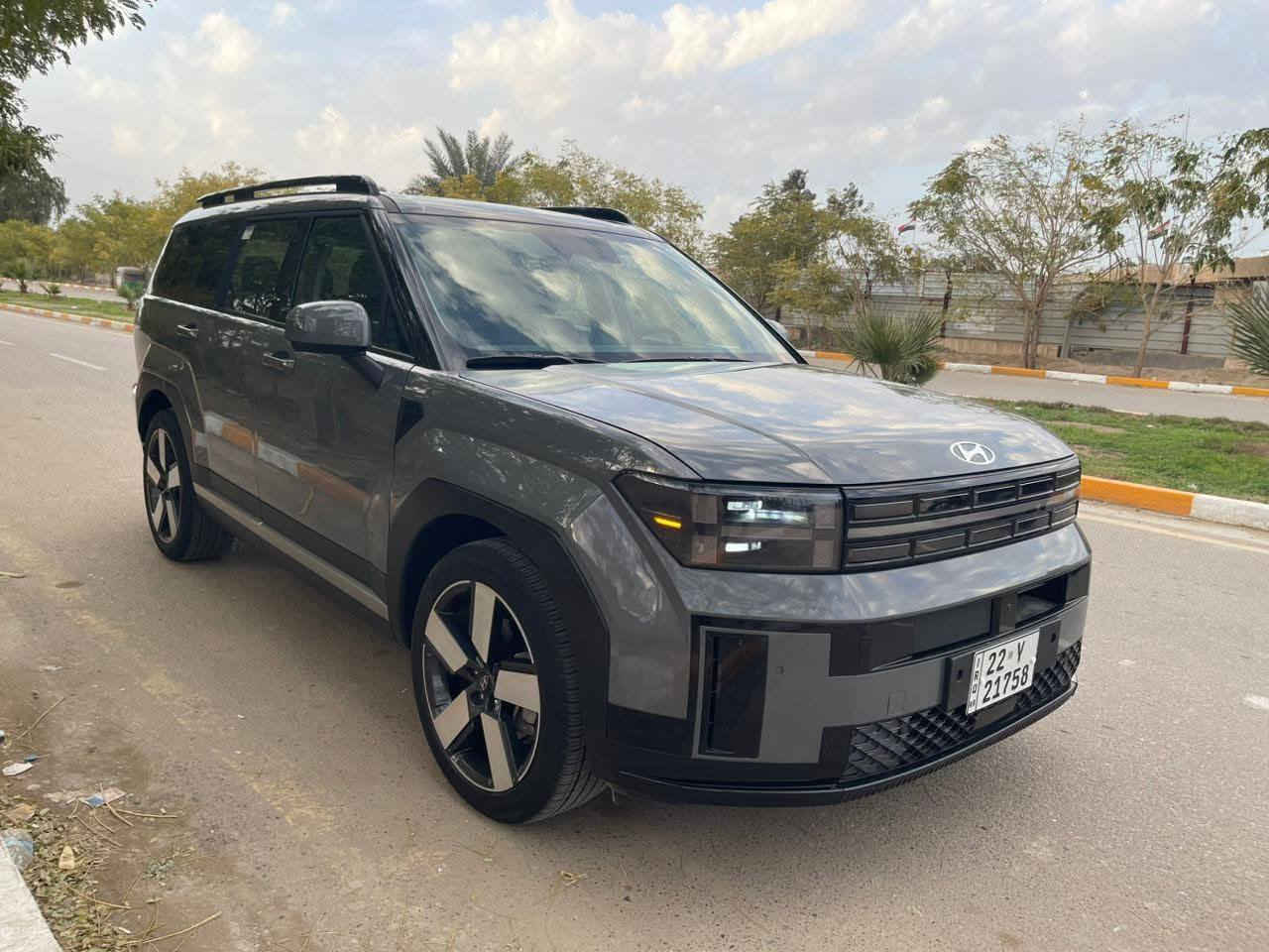 ((ماشيه 3 زيرو )) ‏‎محرك 2000 دوش💥المرغوب
مواصفات 🍃
💥‏‎ بصمه - -لد نهاري + رادار أمامي جانبي خلفي 360 درجة + تحديد مسار 
‏‎💥 نقطه عمياء 
💥تبريد شاشه منفصل مناخين+ مانع انزلاق 
💥‏‎شاشه كبيره تدعم كارابلي+ ثلاثة انضمه قياده 
‏‎💥كامره دواره مع خزن+ ويل كب كروم+لد نهار
💥‏‎تحكم استيرن فول+اكروز سرعه+ دسك خلفي 
💥‏‎نضام اطفاء تلقائي عند الوقوف قياده ذاتيه
مكان السياره بغداد الكرخ للاستفسار 
متوفر واتساب ‼️***********
اخوان هاي السياره لليدور نظيف السياره جديده بمعنى الكلمه
لمعرفه المزيد اتصل على الرقم
