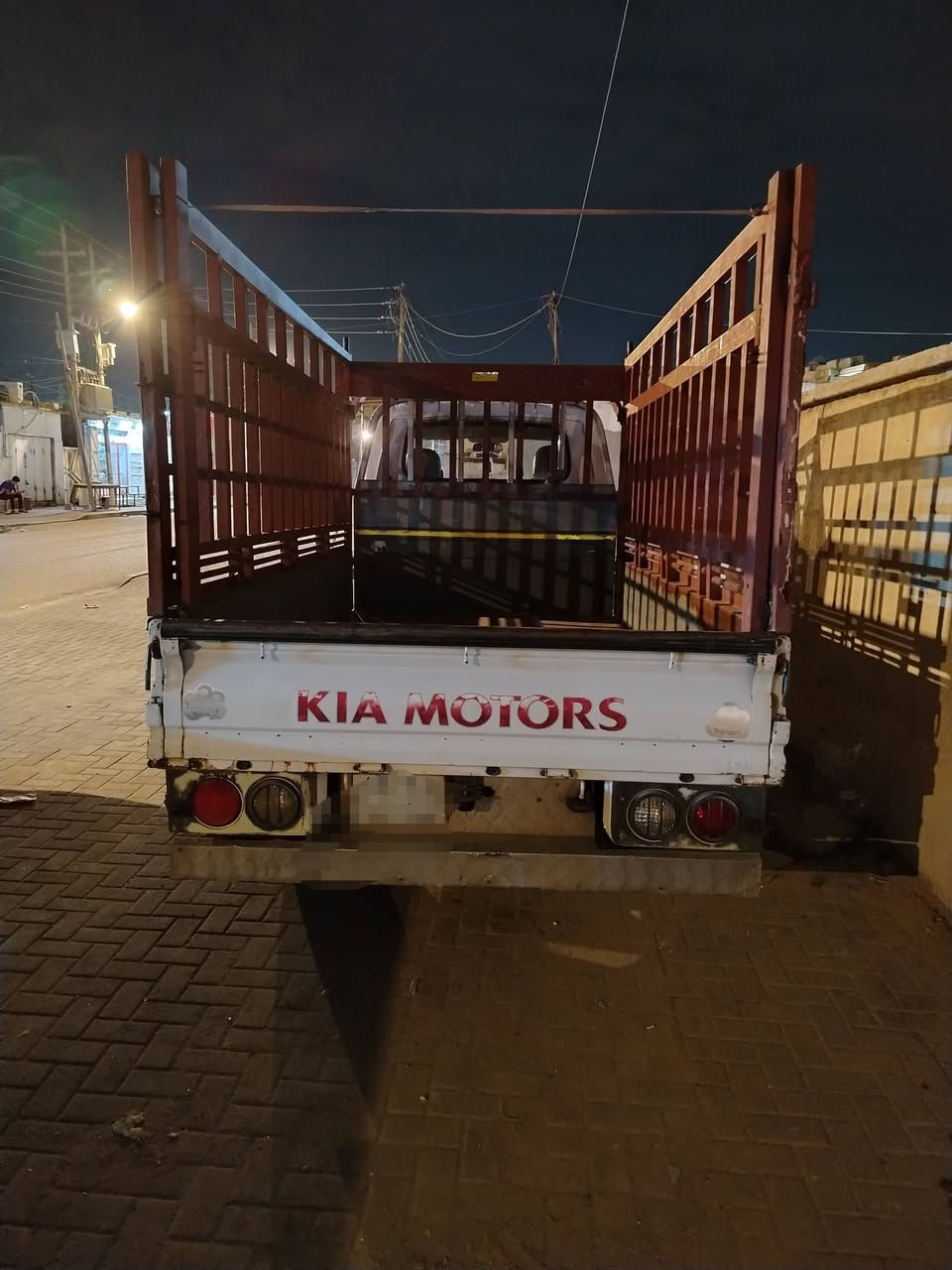 السلام عليكم كيه فحل للبيع مفتوح رقم بصره للتصال ***********  موديل 18 السعر 125$
