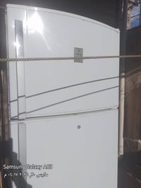 ثلاجه نوبل  ١٠  قدم شغاله مثل مابالصور مامبين بالصور  الاتصال على رقم ...