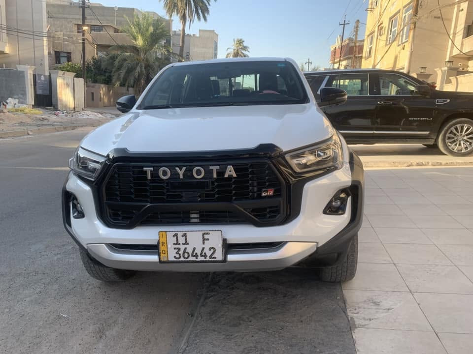 هايلوكس جي ار موديل ٢٤ ماشية ١٧ الف كيلو
رقم بغداد 
مبدل البنيد وجاملاغات بارد. 
مكاني بغداد حي الجامعة 
السعر ٤٠ الف 
***********
