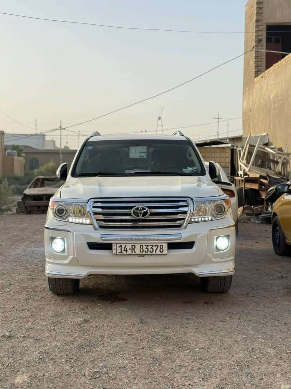 تويوتا لاندكروز VXR 5700 .8
فول فول مواصفات للبيع ‏￼ ‏بالنقد او بالقسط 

موصفات لكزز اعلى فئة 

الموصفات 

سلايد

بصمة تشغيل ٤ بصمات ابواب

رادار 

كشنات جلد بلادي

٢ كشن كهربائي 

كشنات تبريد 

شاشة بلادي 

٥ كامرات 

تشغيل عن بعد بلادي

دبل اكسل مع رفع خلفي

صندوق كهربائي 

دوسات ترحيب بلادي 

٨ ايرباك 

تحكم استيرن جهتين

وبعد موصفات اكثر واكثر 

وموديل السيارة ٢٠١٤ سنوية وشاصي 

والسيارة بسمي وشرط التحويل

رقم صاحب سيارة ***********
