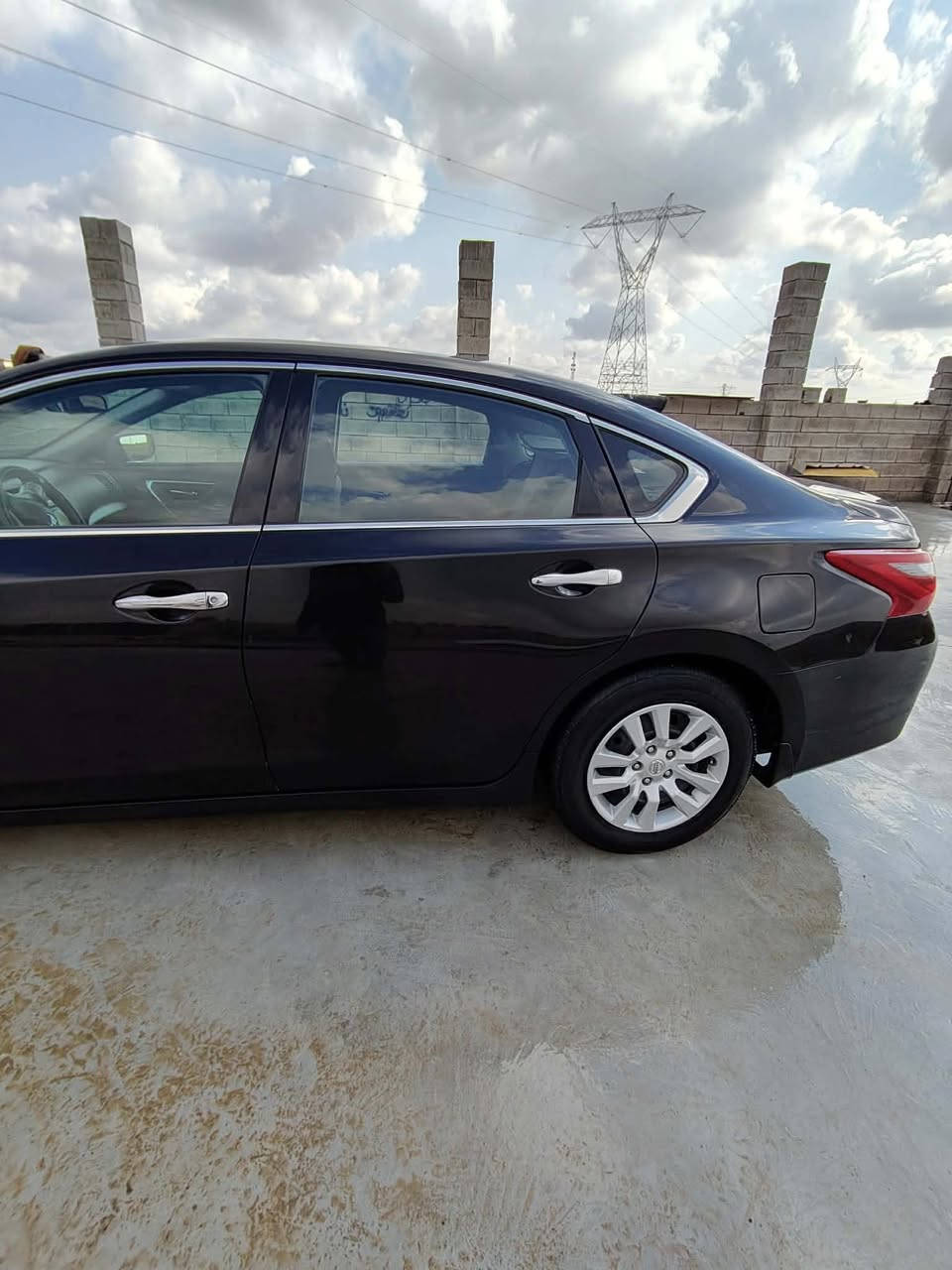 للبيع نسيان التيما2018
محرك2500
تشغيل عن بعد
ابواب بصمه
صندوق ذكي
فول تحكمات ستيرن
كشنات كهرباء
داخل اسود
تبريد ثلج +تدفئة
محرك كير شرط
رقم نينوى شرط التحويل
الضرر:جاملغ النفر فقط
*السعر111 قفل
مكان السياره موصل بيها كوبون
للتواصل ‭0772 952 9256‬
