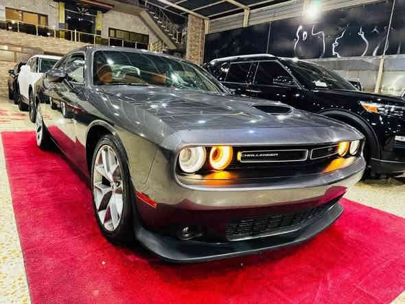 🔊(فرع كركوك) 

📌 Dodge Challenger 2023 GT📌

⚙️حجم المحرك V6 سلندر (3.6L)

♂️عداد المسافة 42267 mile

💵(السعر/ 22000 $)

♦️(السيارة بدون ايرباك) 

♦️المواصفات :

بصمة تشغيل
بصمة أبواب
تشغيل عن بعد (Remote Start)
صندوق كهربائي
رادار جانبي (نقاط عمياء)
كشنات تحكم كهربائي
تحكمات+شاشة كبيرة 
حساسات خلفية+كاميرا
مانع انزلاق+ABS
Apple Car Play
Android Auto 
وضعيات القيادة Drive Modes
وبقية المواصفات مواصفات المعروفة

♦️(العنوان/كركوك شارع المعارض)

            - - - - - - - - - - - - - - - - 

♦️للاتصال/

ابو محمد 
*********** 

فيصل
***********
***********.  ⬅️ لغة الكردية

