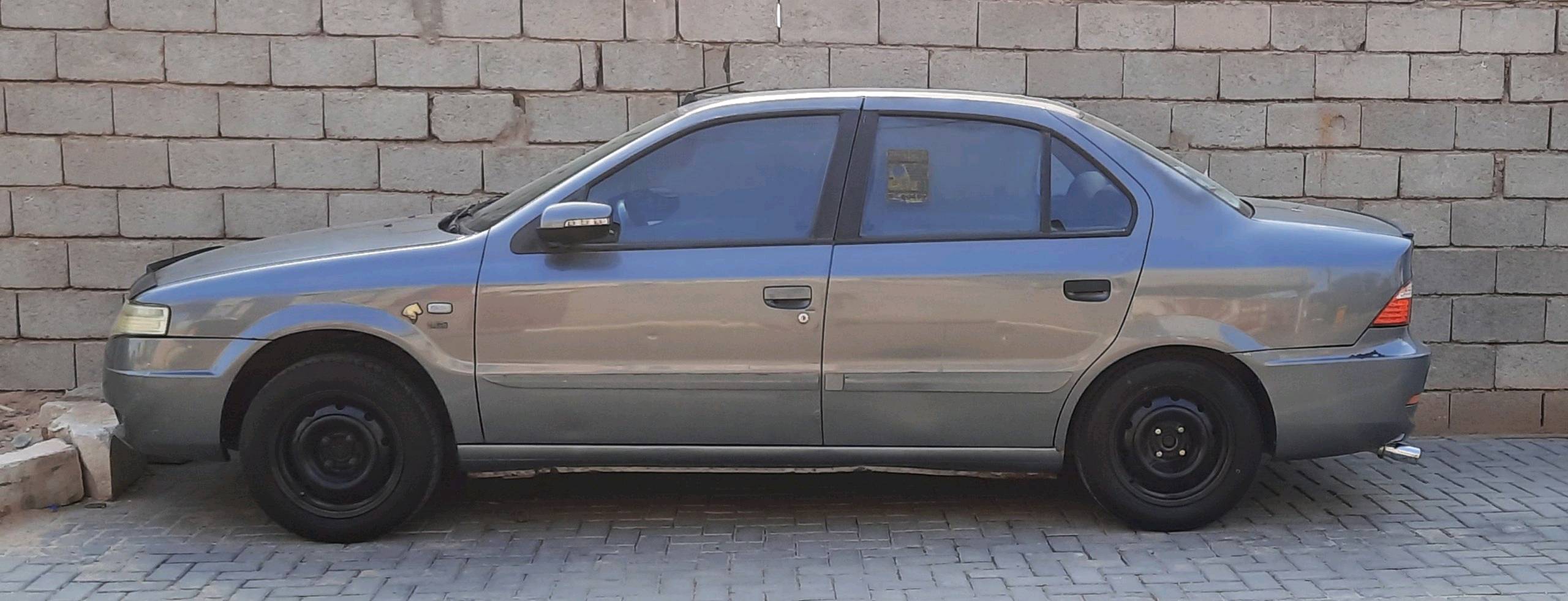 سمند سورن للبيع مديل 2017 سياره جدا نضيفه مثل ما تشوف بصور
مكينه وكير فرنسي 
طخم تاير جديد 
باتري ما صارله اسبوع وكله اصلي
جام كهربائي 
مقاعد كهربائيه
ارباكات موجوده عدد 2
تبريد وتدفئة شغال 8 سرعات
قفل مركزي عن طريق ريمونت 
حساسات خلفية
جام الأربعة كهرباء 
نظام ABS
سياره مدوشمه كامله 
الف دينار متذب عليها
السيارة بأسمي وشرط التحويل 
هزة جديدة 
أرقام جديدة
ماعليها غرامة 
شرط الدهن فرنسي والالماني الأصلي وكالة من الأخ @علي السوداني
وتجي تشوف بعينك
السيارة متعوب عليها
السعر 67
مكاني البصرة
الاتصال واتساب : ***********
