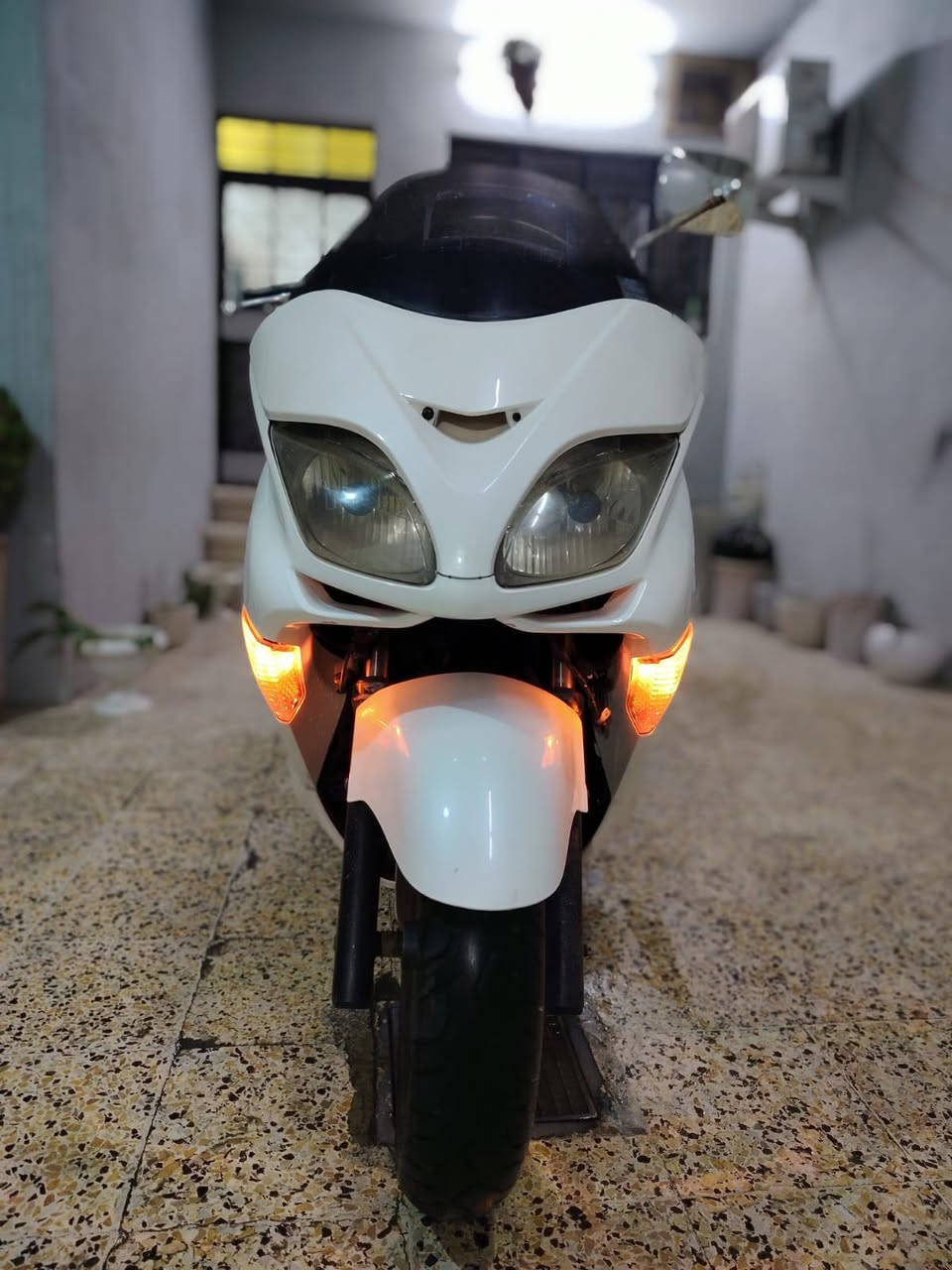 فورزا 08 للبيع مو شراي لاتعبني ▫️
مرقممممممممم انتبه♦️♦️♦️♦️♦️♦️

ماشي 48 الف▫️

مكينة مامفتوحة شرط▫️

الكير ملغي ▫️

اللون ابيض صدفي ▫️

الماطور جديد بس بي مالاحضات بسيطة ▫️

*الدرع الكدام مبدل ▫️

السنوية بأسمي تحويل شرط ▫️ 

الستاند حساس ▫️
كهربائيات شغالة ▫️
بصمة ▫️
كلوب جنطة▫️
السعر خاص ▫️


**إذا كنت صاحب هذا الإعلان وتريد حذفه لأي سبب، رجاءا أرسل رسالة إلى الدعم الفني**