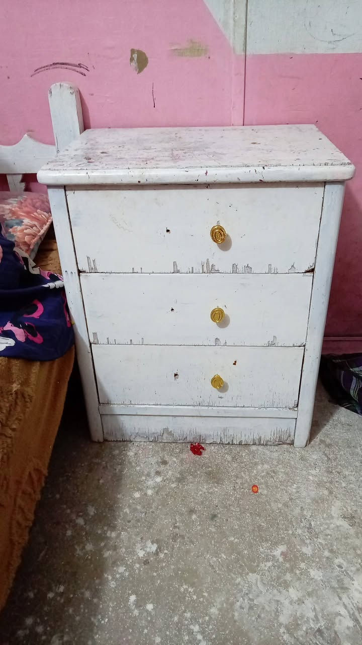 جربايه حديد عدد وحده شربايه خشب ومكتبه وجرارات عدد ميزان كلهن 200 قفل


**إذا كنت صاحب هذا الإعلان وتريد حذفه لأي سبب، رجاءا أرسل رسالة إلى الدعم الفني**