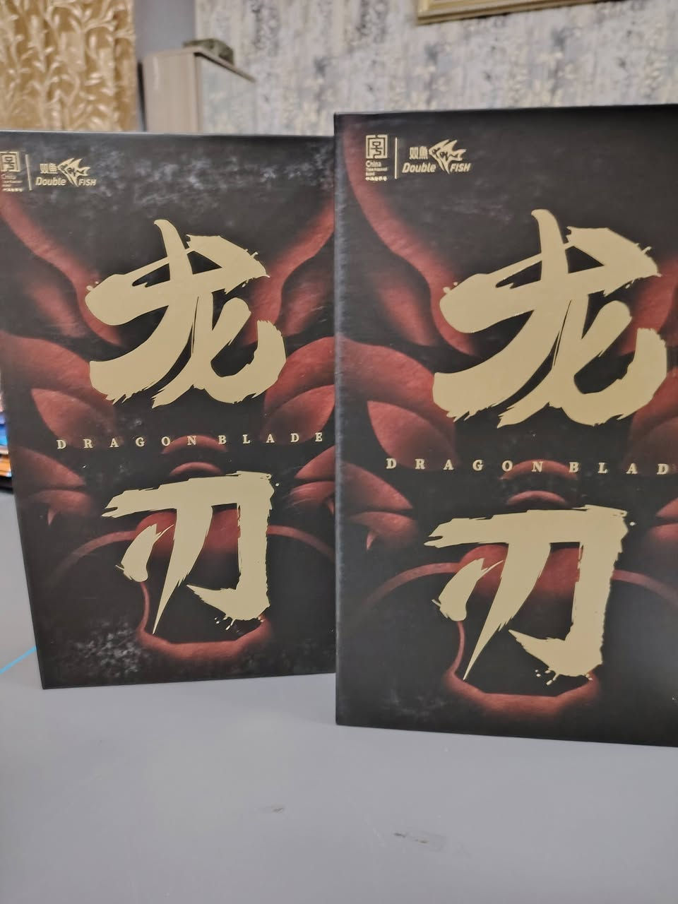 مضرب تنس الطاولة Double Fish Dragon 
zlc الصنف هجومي  +off
شفرة هجومية عالية المستوى مصممة للاعبين المتقدمين.تتميز هذه الشفرة بهيكل كربون خارجي 5+2، يجمع بين سرعة Zylon Carbon وتحكم الخشب عالي الجودة.يبلغ سمك الشفرة حوالي 5.9 ملم، ويزن  (FL) حوالي 90غم
السعر ١٠٠  الف


**إذا كنت صاحب هذا الإعلان وتريد حذفه لأي سبب، رجاءا أرسل رسالة إلى الدعم الفني**