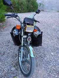 سافان 2020للبيع السعر 400/ 07705437417