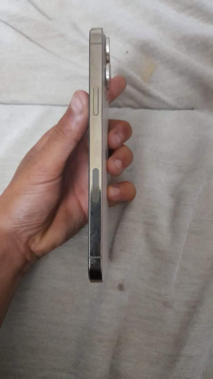 سلام عليكم موبايل ايفون 13برو ماكس مامفتوح شرط الحاسبة بطارية 83بلادي فقط بي نقطه سوده بل شاشه مبينه عندك ذاكره 256 سعر 750 بي مجال للطيبين


**إذا كنت صاحب هذا الإعلان وتريد حذفه لأي سبب، رجاءا أرسل رسالة إلى الدعم الفني**