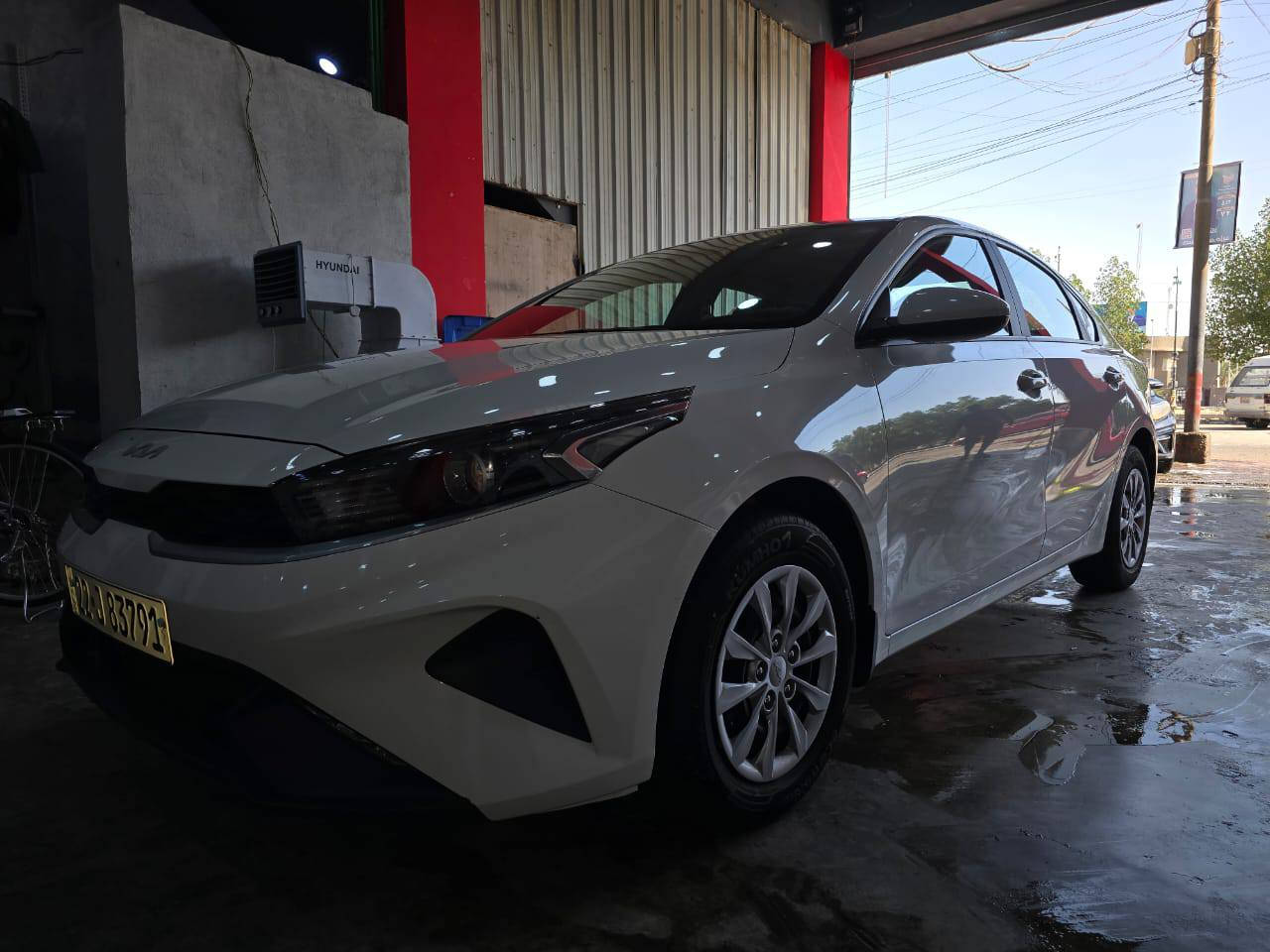 سلام عليكم كيا سيراتو 2024 رقم اربيل ماشيه٣٠وكاله نيم ضمان سياره 5 سنوات بسم شركه وكاله تحويل حاظر تحكم جهتين حساس خلفي تبريد قطعتين  مدوشمه سياره ارضيه وكشنات وبعد بيها هواي مواصفات محرك ١٦٠٠ مامتواجد على الفيس  *********** السعر ١٨٠فقط بيع مكاني البصره
