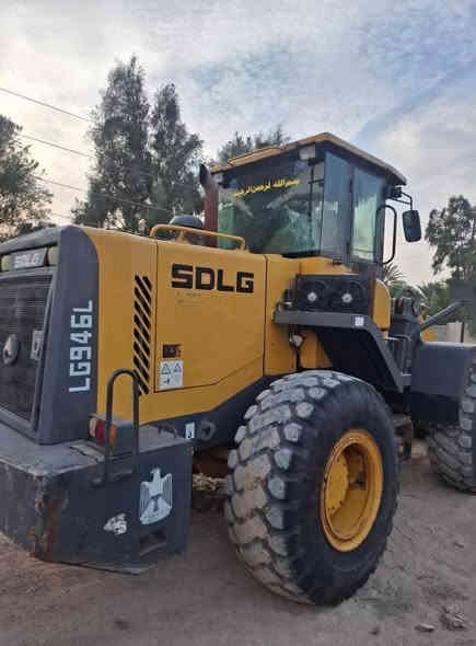 سلام عليكم شفل موديل ٢٠١٣ صيني حجم ٤٦ ايلجي مكفوله تخم تاير وبسمي وسنويه جديد رقم ميسان المكينه على وضع الشركه  السعر ٢٩٠ وبي مجال لطيبين رقم الهاتف  مكلف بل منشور الاتصال على الرقم صاحبه ***********
