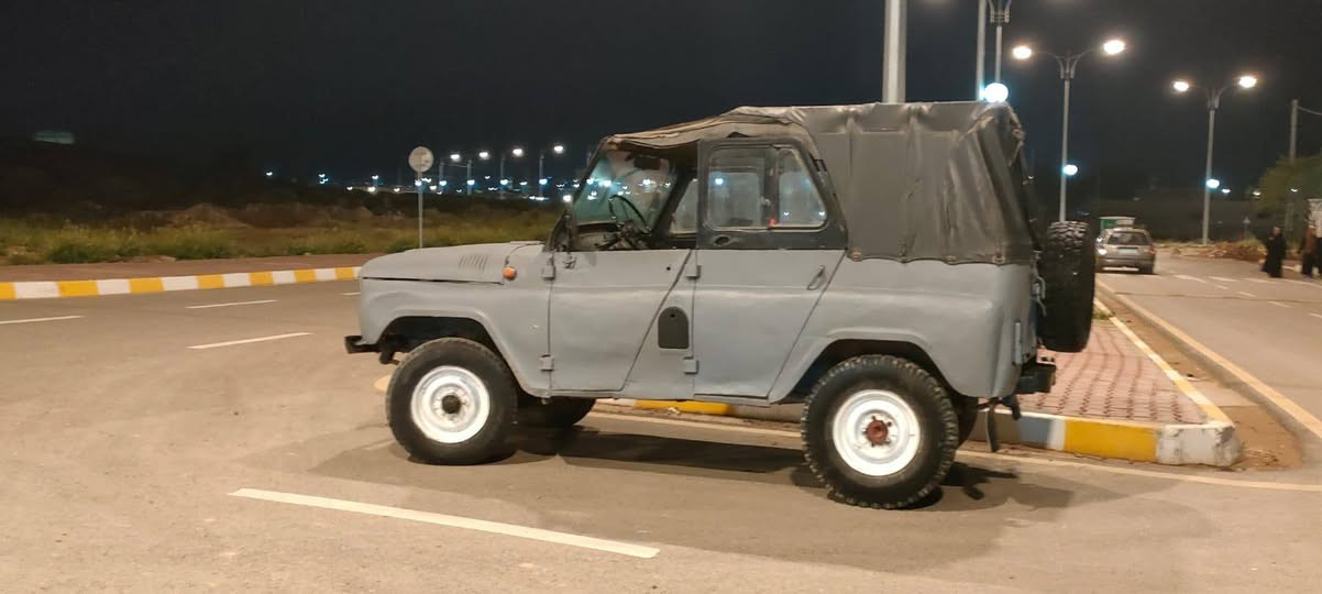 واز بدون
محرك روسي بلاد تبخير جدا قليل بدون صرف، گير 4 نمرة مكفول 
لوگير شغال
مكاني ديالى جلولاء
السعر 11 ورقة
للاستفسار ***********
