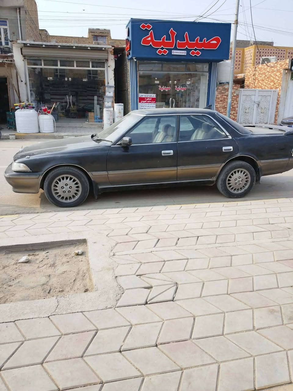 سلام عليكم
مارك مديل 91 سنويه صاقطه هستو
 
رقم واسط راعيه موجود تحويل موجود 

مكينه 2 ونص رياضي ناعمه خير من الله 

***********. سعر 38 .

مكاني واسط كوت مركز مدينة.
