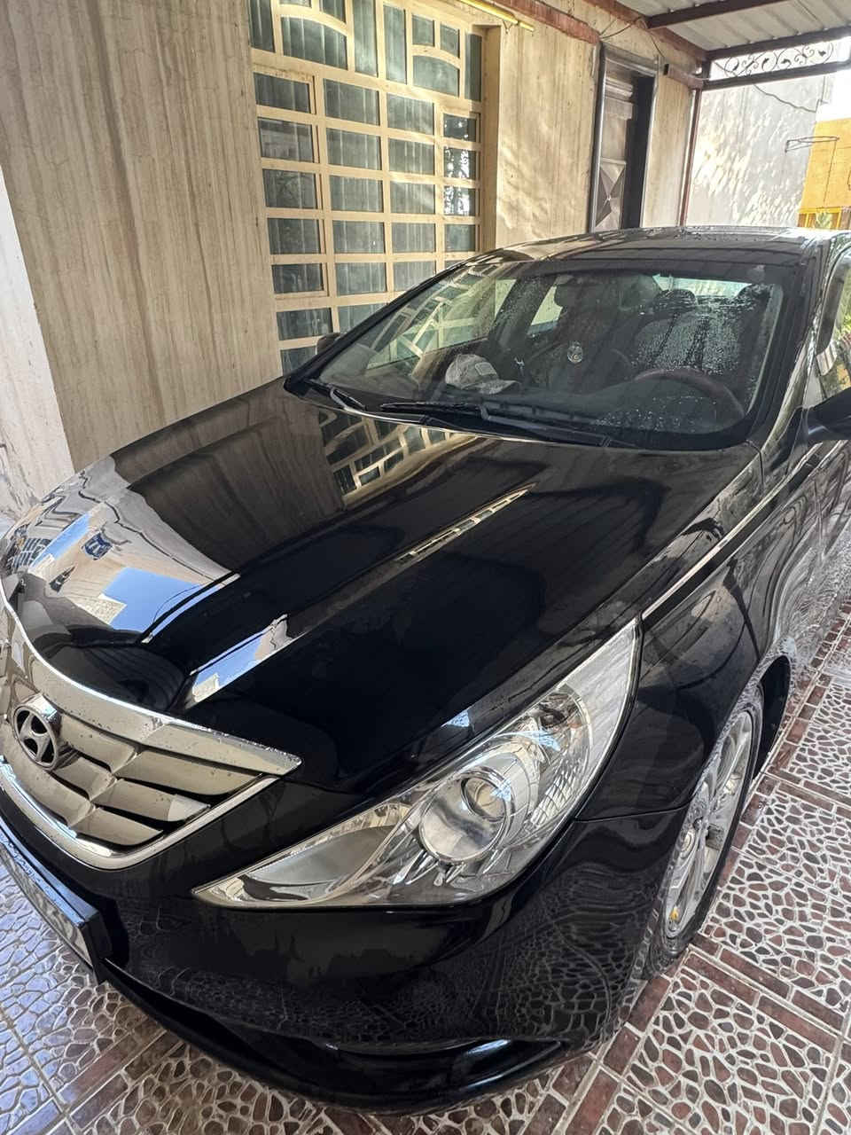 سوناتا 2011مضلع
2400gbi 
سياره فول مواصفات فتحه + بصمه كشنات جلد كهربائيات + تدفئه كشنات + داخل أسود ماروني + قطعتين تبريد تحكمات ستيرن 
سياره مناقصها اي شي من حداديه لميكانيك 
بيها3 قطع صبغ فقط 
سياره كير مكينه لغد شواصي مكفولهه كفاله عامه 
التفاصيل
السعر :105 
***********
