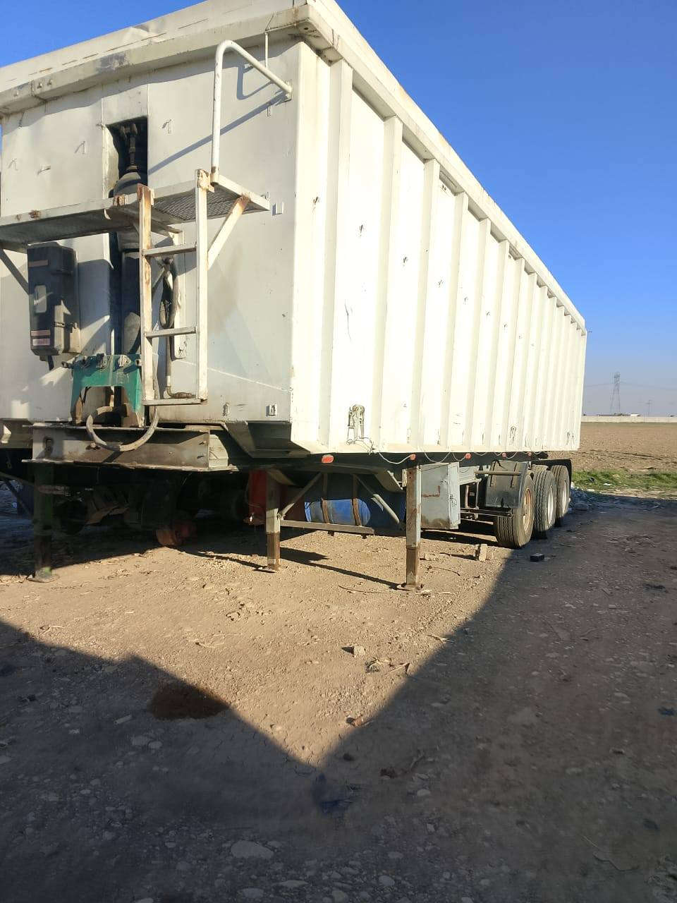 قلاب فافون  58متر مكعب  ***********
حموله 50طن  منفيس
