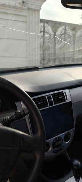 سلام عليكم اوبتره فورنزا اتماتيك موديل 2007 رقم بغداد  سنويه 2028تحويل مباشر سياره خير من الله دوشمه كشنات بلاديه داخله جديد مسجل شاشه كامره خلفيه تبريد منضومه كامله جديده شرط ثلج شاشات عرض كامره محرك وكير اتماتيك  ملاحظة ا السيارة جاهزه من جميع النواحي مصبوغه عام للجماليه
 سعر 54 مكاني بغداد التاجي ***********
