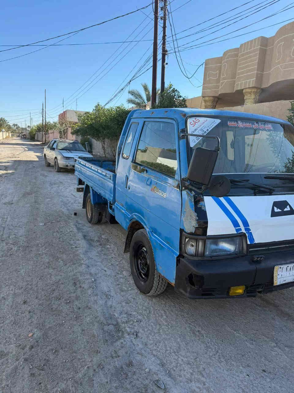 سلام عليكم كية موديل 93 مكينة كير مكفولات سيارة خير من الله سنوية مجددة لسعر39 وابيهة مجال تصال على رقم *********** مكان ديالى
