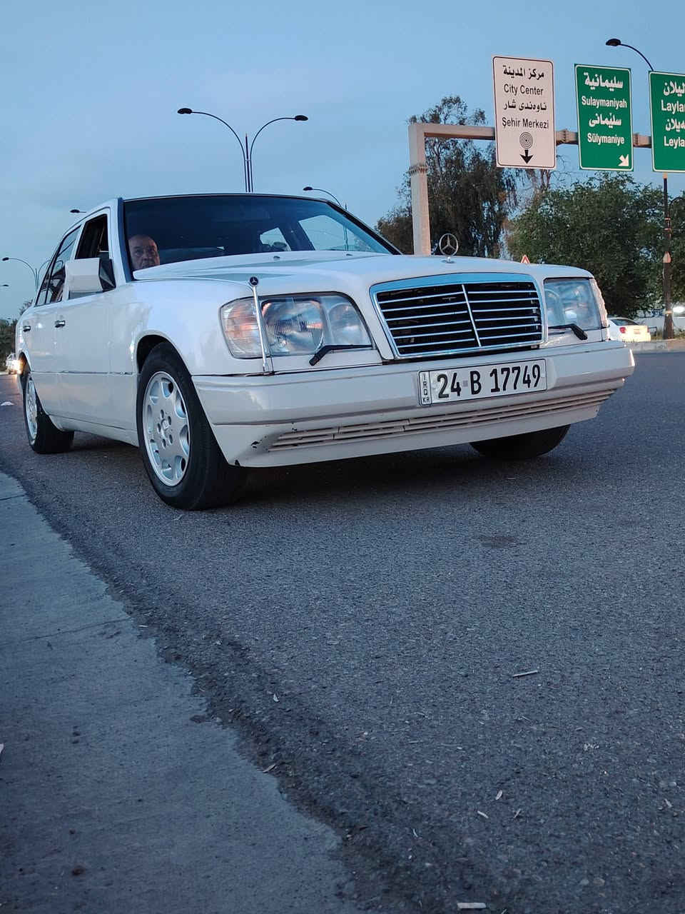 مارسدس موديل 91 مابيه اي نقص بيع  ومروس هم يرهم ***********
