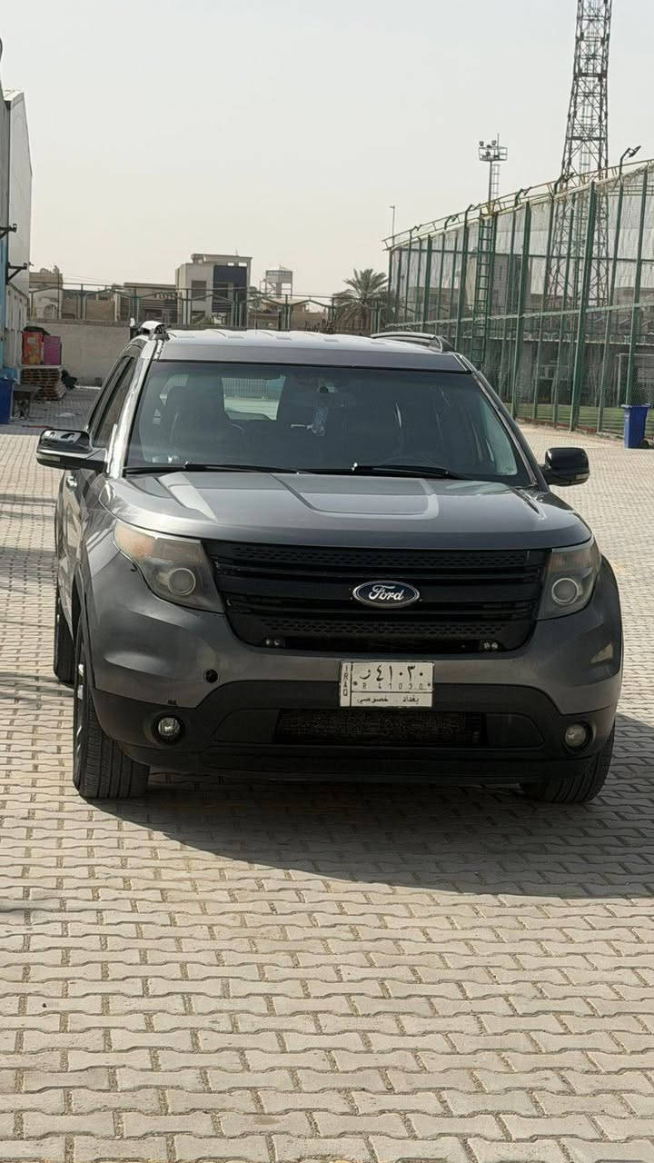 السلام عليكم للبيع فورد اكس بلور  موديل 2013 السياره بيهه اربع قطع صبغ بدون دواخل السياره جاهزه من كلشي تبريد 3 قطع كشنات جلد سياحي اسويجات اثنين محرك 6  السعر 115  مكاني بغداد رقم الهاتف *********** بغداد, العراق
