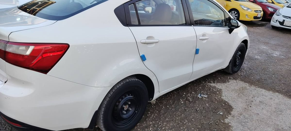 كيه ريو مديل 2016 اربيل
السياره جاهزه 
كير.     جديد 
محرك  جديد            السعر خاص 
تبريد     ثلج
تخم تاير جديد 
حداديه جديده 
العنوان النجف اتصال ***********
