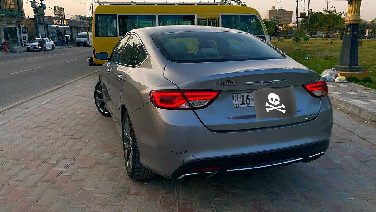 سلام عليكم C200 2016 للبيع رقم دولي 
مكينه V6 3600 🚀 حادث الوارد جاملغ وبنيد وشويه من التكمه جهة الصدر  و بالعراق باب السايق نطخت ونصبغت والجاملغ الأمامي و الباب الخلفي للملاون سونار موجود. 
فئة S شفتات ستيرن كامره دواره دبل كزوز رياضي ويل 19 رياضي 5 بصمات. تشغيل عن بعد 
كير مكينه مكفولات سياره متعوب عليه كلشي مبدل اصلي ادامه كامله براد دهن عبوة فيتبم Dipson
تخم دسك حداديه جديده دبلات جدد. منظومة زنون
سياره جاهزه ايرباك برده طاك ومرجع سستم. 
المكان كربلاء السعر 88 وبيه مجال بسيط *********** كربلاء, العراق

