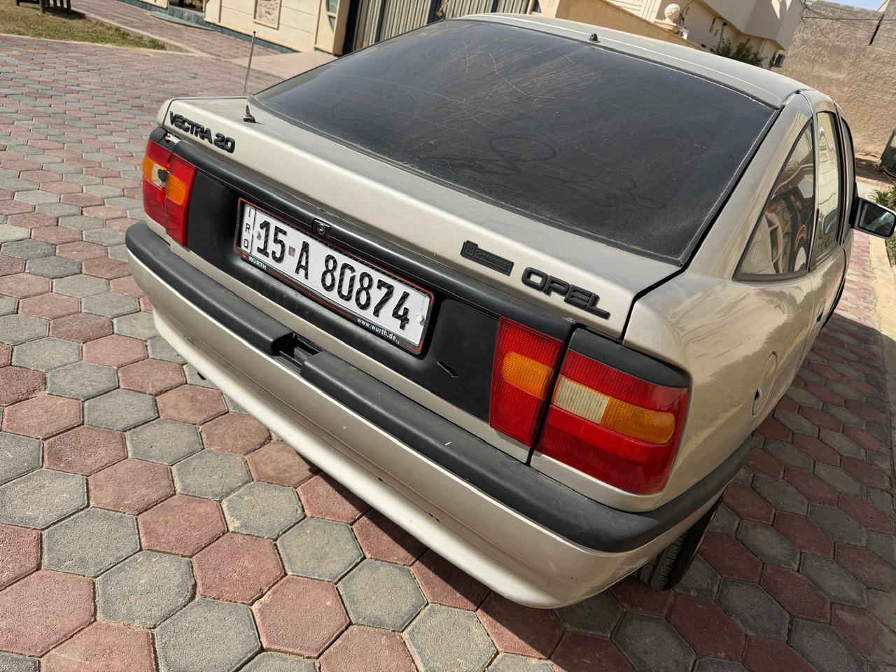 السلام عليكم ....  غير متواجد بالفيس
اوبل فكترا تعمير جديد السيارة حلوة نصبتها ....
محرك 2000 بي تبخير .. 
كير اوتماتيك بلاد ....
رقم انبار تحويل مباشر ...
السعر 36 وبيها شي قليل ...
مكانها هيت...
 *********** للاستفسار
