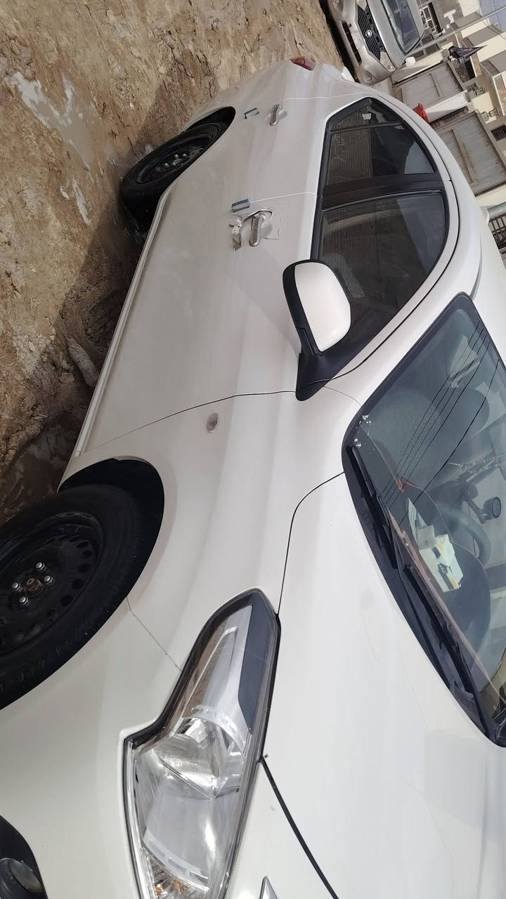 نيسان سني موديل 2024 السياره كفاله من الصبغ والبارد والمعجون هندي ابو البليته الزركه الشباك الجديد
 السعر  ١١٥ السياره رقم شمالي اربيل وكالة او تحويل شركة نور البصرة 
ماشيه ٣٢ الف
مكاني :الناصريه
***********
***********
