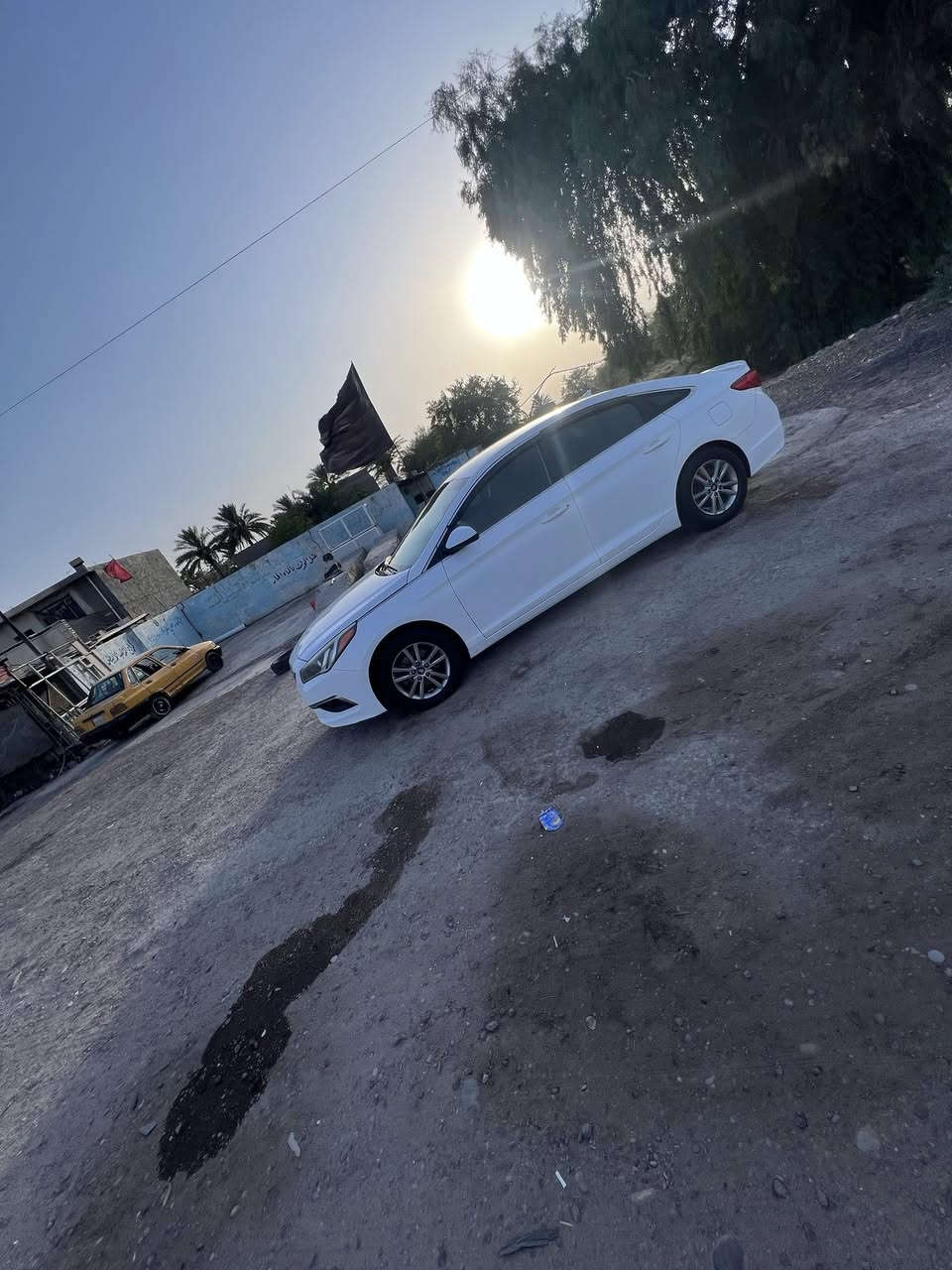 سلام عليكم سوناتا البيع مديل 2017مريكي بيه تبديل باب الصدر وبيه رشات صبغ ثر تكشير صبغ رقم واسط بسمنه السعر 120وبيه مجال مكاني بغداد بسمايه ***********
