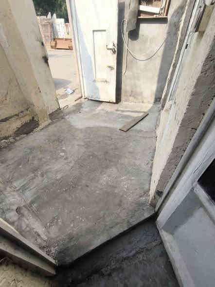 بيت للايجار 70م حي الوفاء قرب الخدمي مال المجسرات 
طابق واحد يتكون من غرفه ومطبخ واستقبال وصحيات 
ايجاره 225الف للاستفسار *********** النجف
